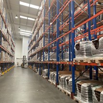 Seamless Giveaway Shipments for Exhibition Stands Image